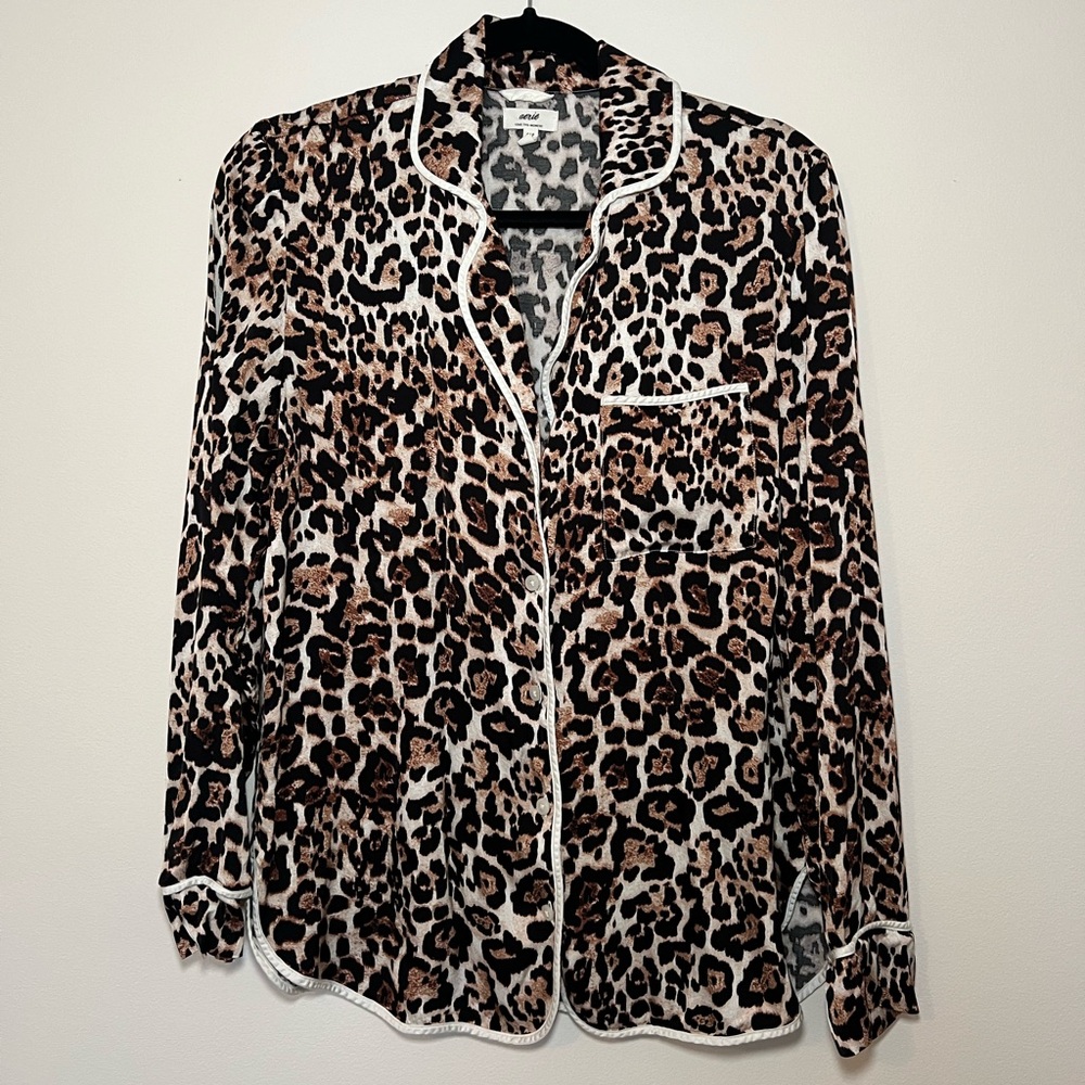Aerie leopard satin button down top small